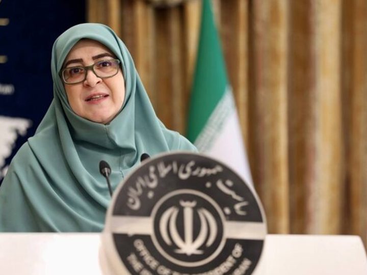 طهران تعلن مقتل 30 مدنياً بالضربات الأمريكية.. والحرس الثوري يستهدف مقر الأسطول الخامس في البحرين