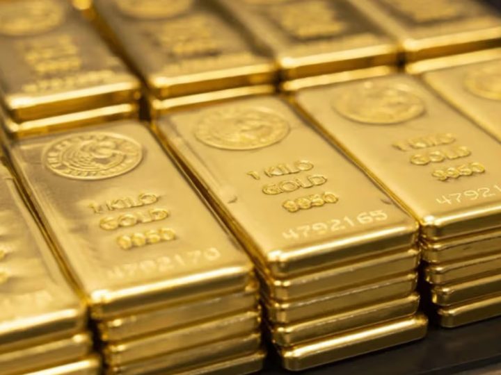 أسعار الذهب تحافظ على مكاسبها رغم تصاعد مخاوف رفع الفائدة