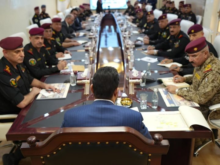 الزيدي يوجه بتوفير احتياجات جهاز مكافحة الإرهاب من الأسلحة والتجهيزات اللازمة
