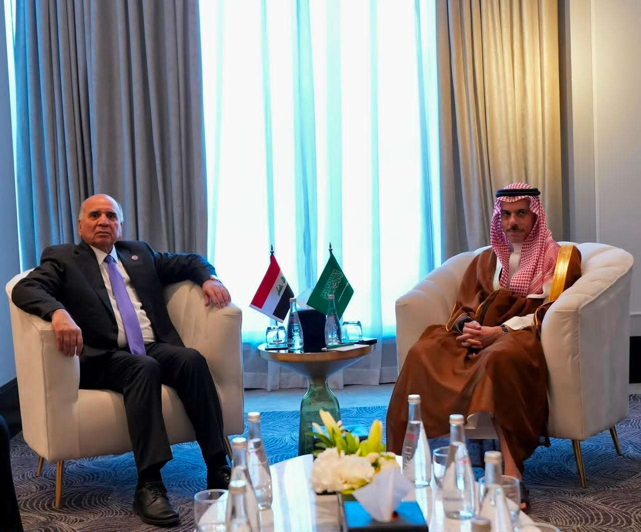 لقاء عراقي–سعودي في عمّان يبحث القمة العربية وترتيبات زيارة الوفد الامني العراقي الى المملكة
