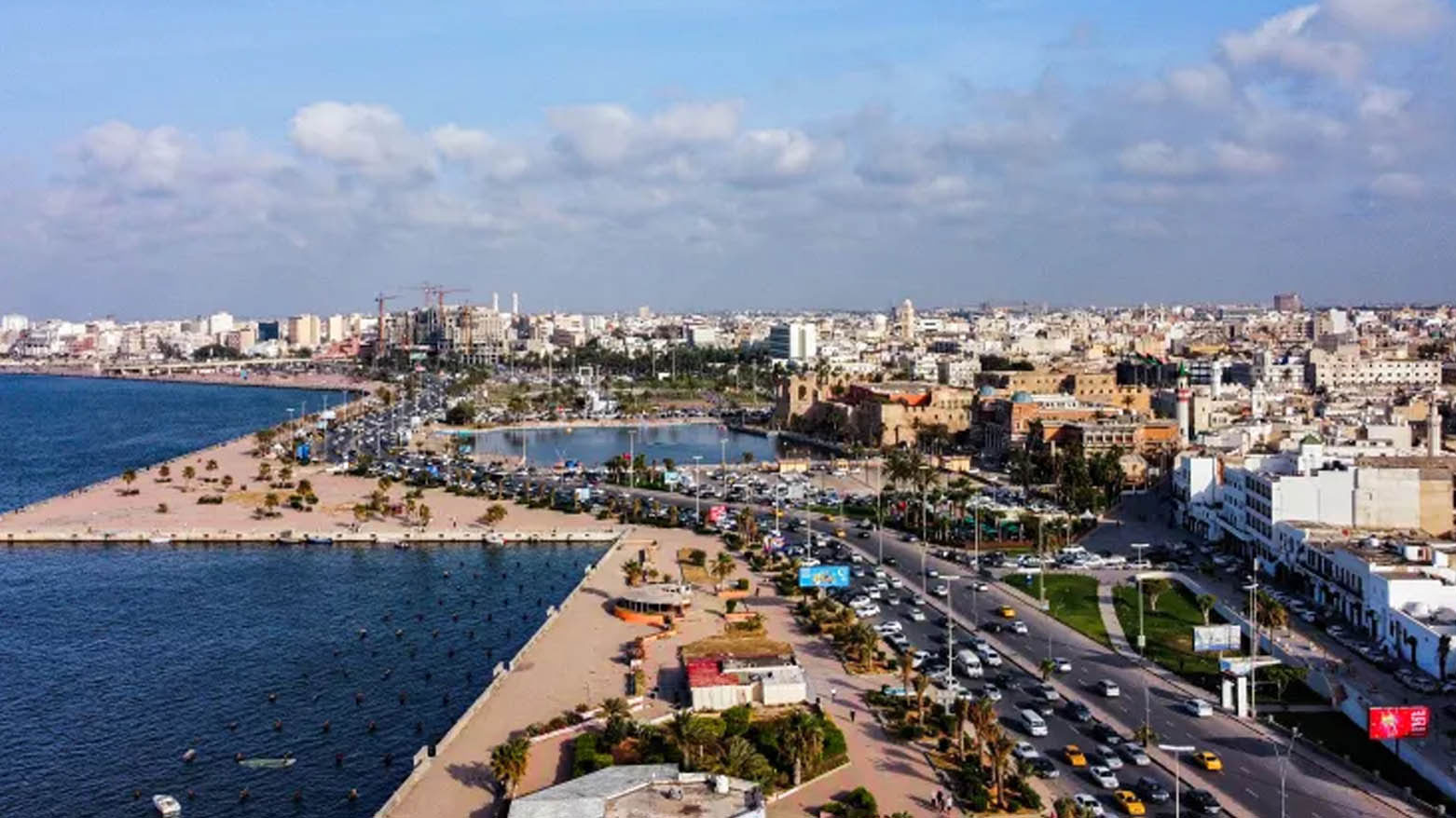 الخارجية الاتحادية تستعد لإعادة 36 مواطناً عراقياً بشكلٍ طوعي من ليبيا
