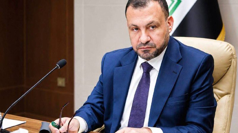 قوة من هيئة النزاهة تعتقل خالد غزاي عطية وكيل وزارة الكهرباء لشؤون النقل والتوزيع