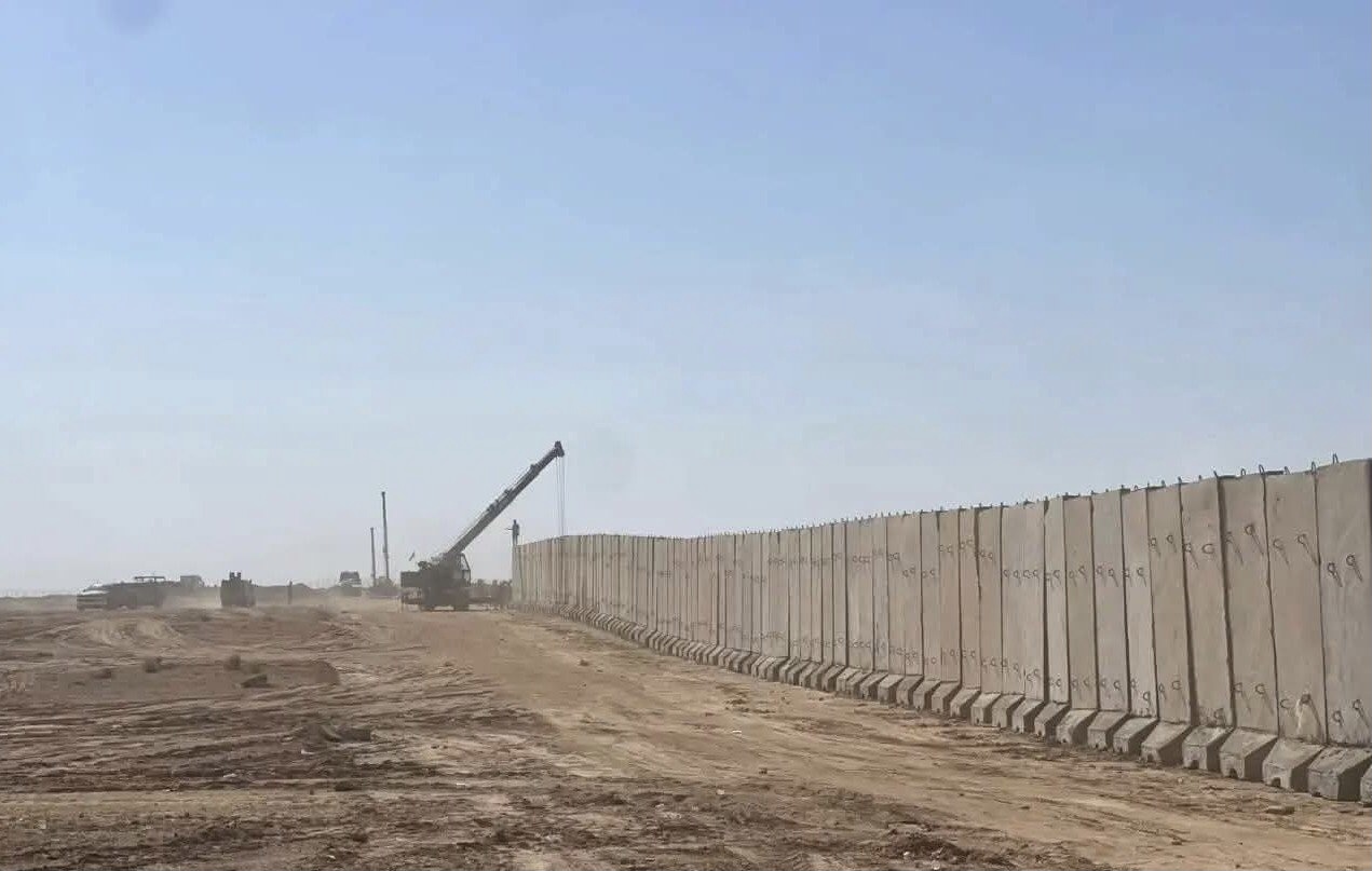 العراق ينجز جداراً خرسانياً على الحدود مع سوريا