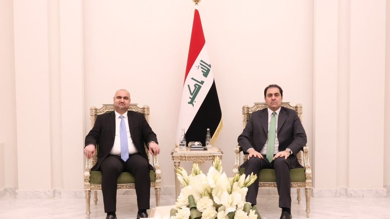 المندلاوي ومحافظ كركوك يبحثان توحيد الجهود لتعزيز استقرار المحافظة وتحسين الخدمات