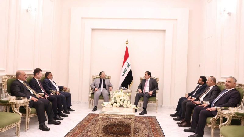 المندلاوي يؤكد لرئيس مجلس محافظة بغداد على ضرورة معالجة العقبات التي تعترض انجاز المشاريع الخدمية
