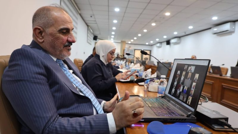 معهد التطوير النيابي يدشّن منصته التدريبية الإلكترونية بالتزامن مع انطلاق دورة ترقية 140 موظفاً